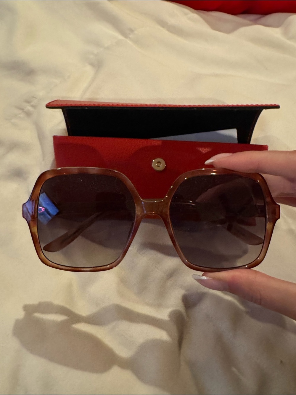 Guess Brown Tortoiseshell Oversized Square Sunglasses